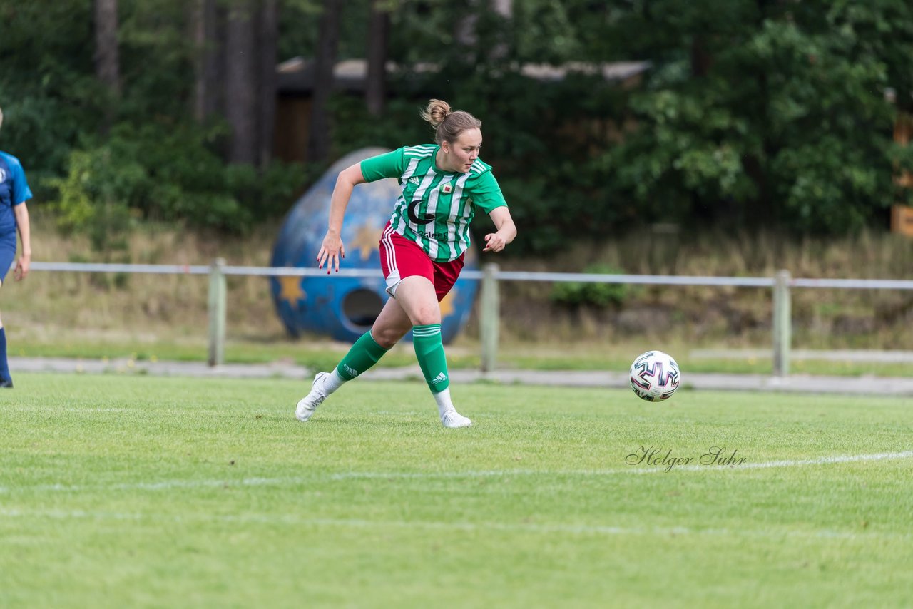 Bild 248 - F SV Boostedt - SV Fortuna St. Juergen : Ergebnis: 2:1